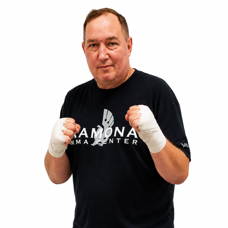 Kru Doug Dickey